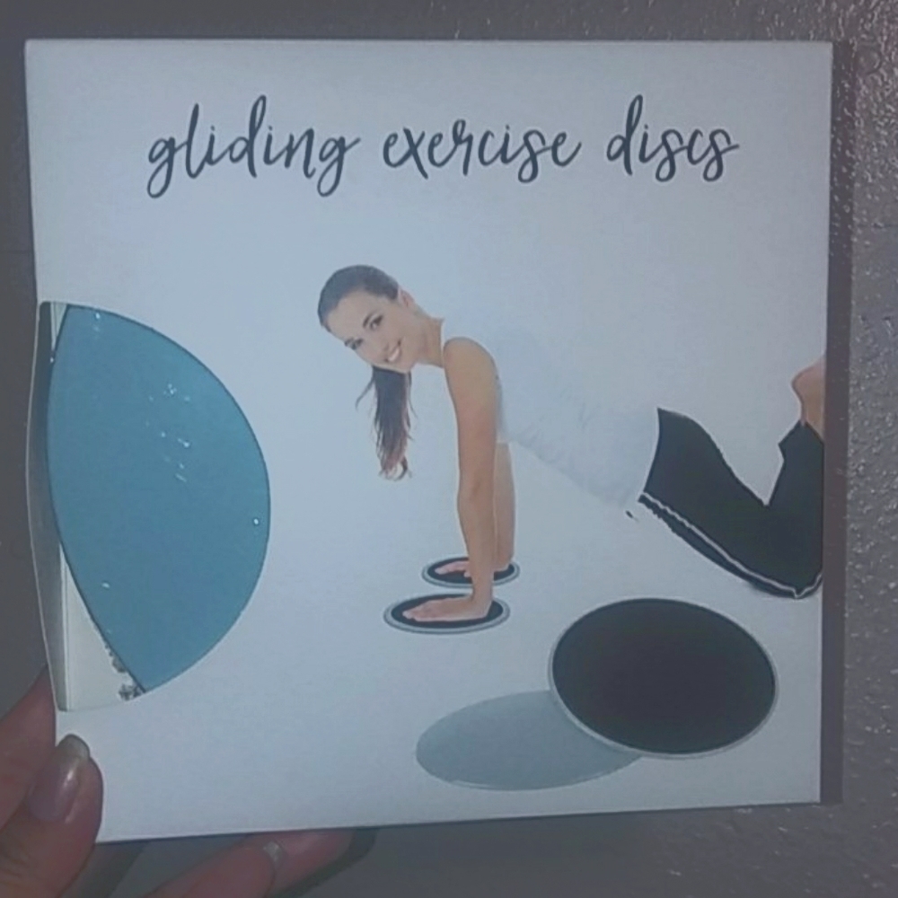 Gliding exercise discs